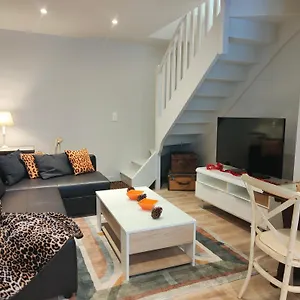  Hébergement de vacances La Petite Maison